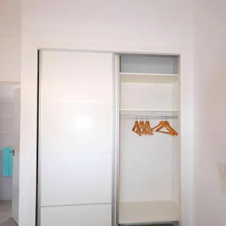One Bedroom At Playa De La Americas 200 M Away From The With Sea View Balcony And Wifi *