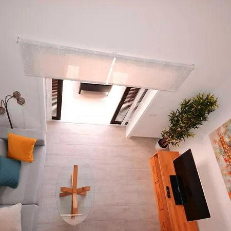 One Bedroom At Playa De La Americas 200 M Away From The With Sea View Balcony And Wifi *